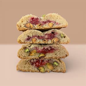 Cookie Pistache/ Cœur Framboise Hibiscus